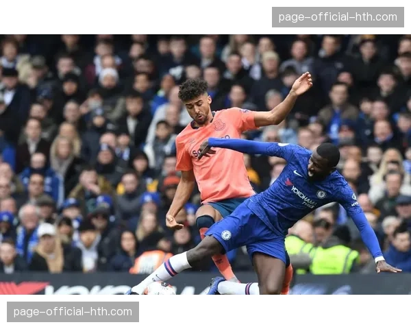 英格兰队公布四月友谊赛大名单,三位新人首次获得征召 英格兰队公布四月友谊赛大名单,三位新人首次获得征召